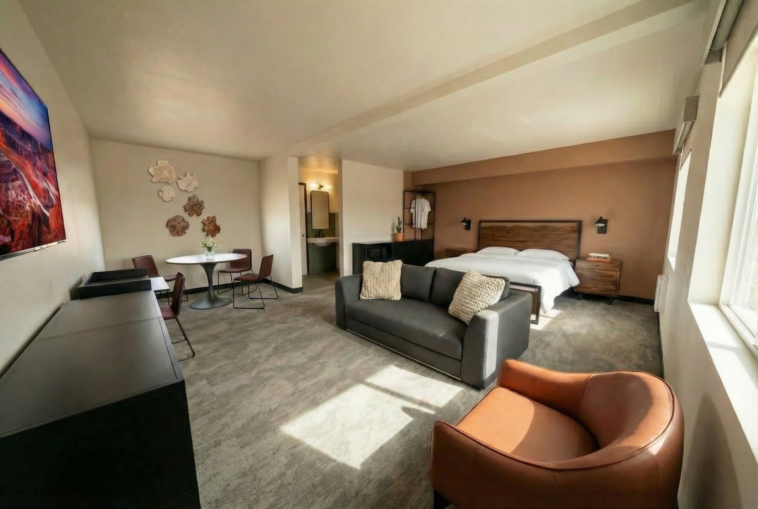 Grand King Suite Room 208 at The Outrider Hotel Manitou Springs